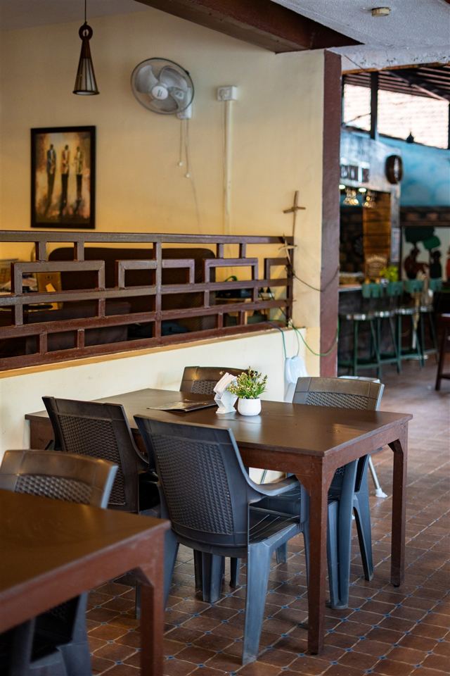 Restaurant seating corner